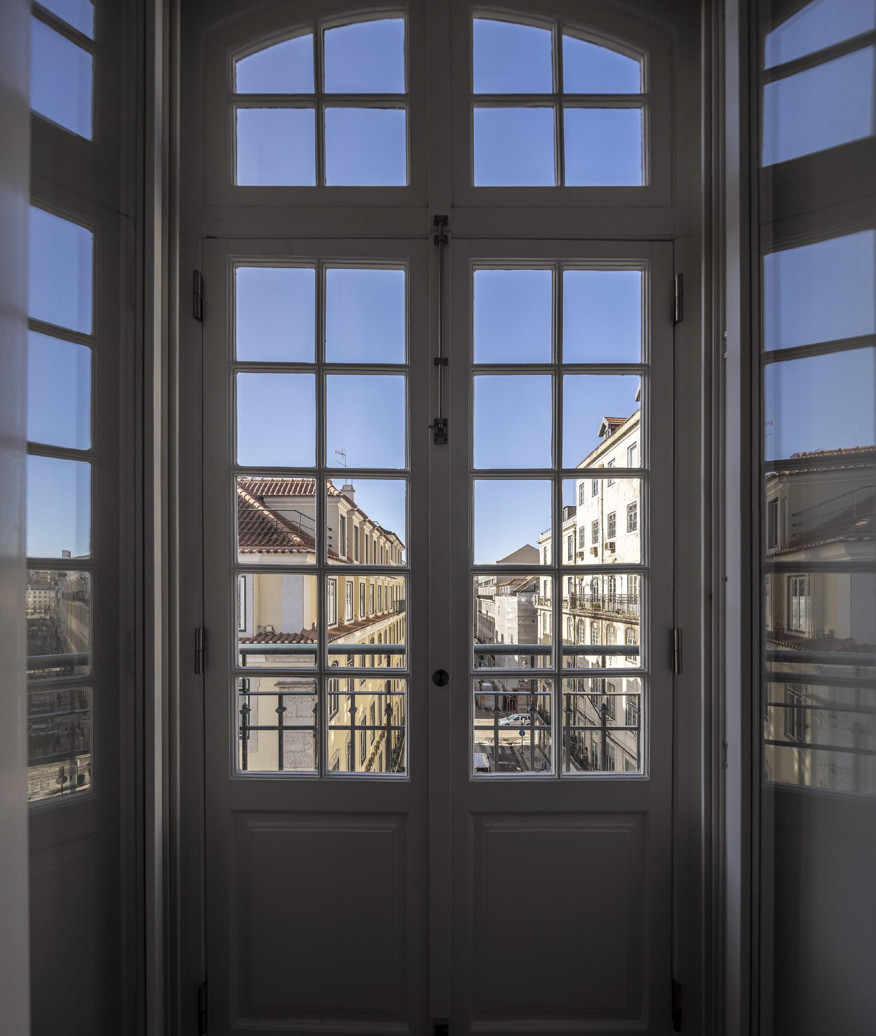 Lisbon Serviced Apartments - Madalena Bagian luar foto